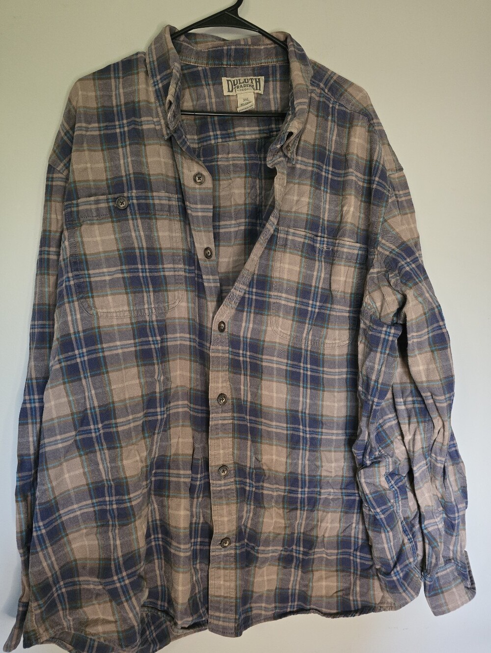 Duluth Trading Co Men's Blue Plaid Button-Up Flannel